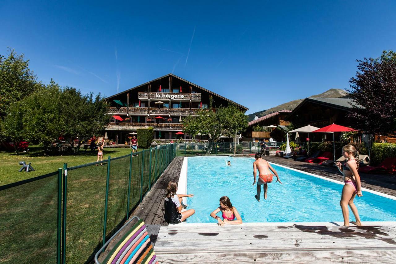 Hotel La Bergerie Морзин Экстерьер фото